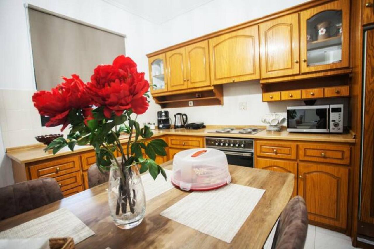 Apartamento Sweet Dreams Trikala Exterior foto